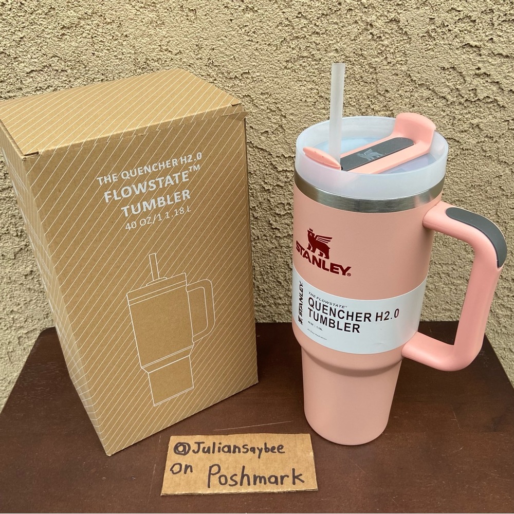 Stanley Cup 40oz. Adventure Quencher Tumbler H2.0 - Peach